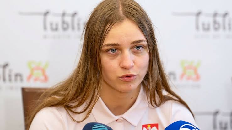 Julia Szeremeta, polska gwiazda boksu, stoi w obliczu potencjalnego dożywotniego zakazu gry w tenisa w związku z szokującymi oskarżeniami i poważnymi naruszeniami zasad tego sportu.