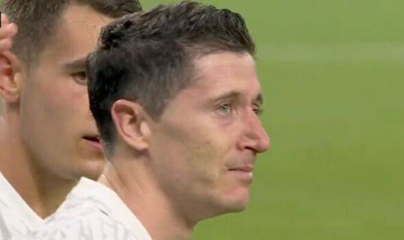 “Robert Lewandowski ogłasza nagłą emeryturę: Fani w szoku i niedowierzaniu!”