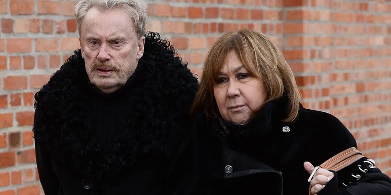 Legendarny polski aktor filmowy Daniel Olbrychski potwierdził … swojej żony, Moniki Dzienisiewicz. Naród opłakuje jej …