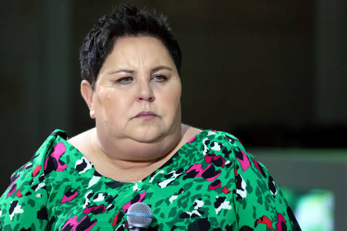 Szokujące wieści: Gwiazda telewizji Dorota Wellman otrzymała dożywotni zakaz wstępu w Polsce.