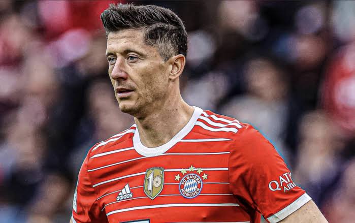 „Nigdy więcej nie zobaczę mojej mamy” – powiedział Robert Lewandowski po śmierci swojej matki.