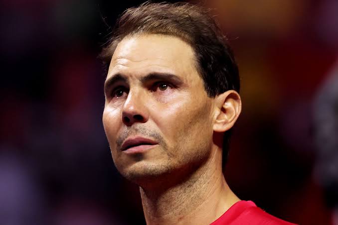 “La muerte de la estrella del tenis Rafael Nadal ha sido confirmada por su esposa. El mundo del tenis está de luto.”