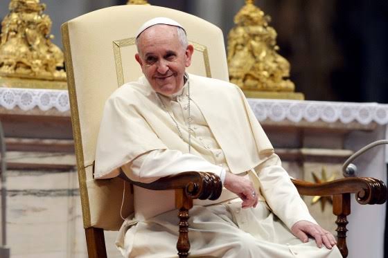 El Papa Francisco muere a los 88 años — el mundo llora al líder espiritual