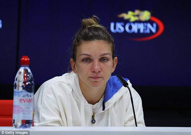 „Simona Halep își șochează fanii din întreaga lume declarând că este lesbiană.”