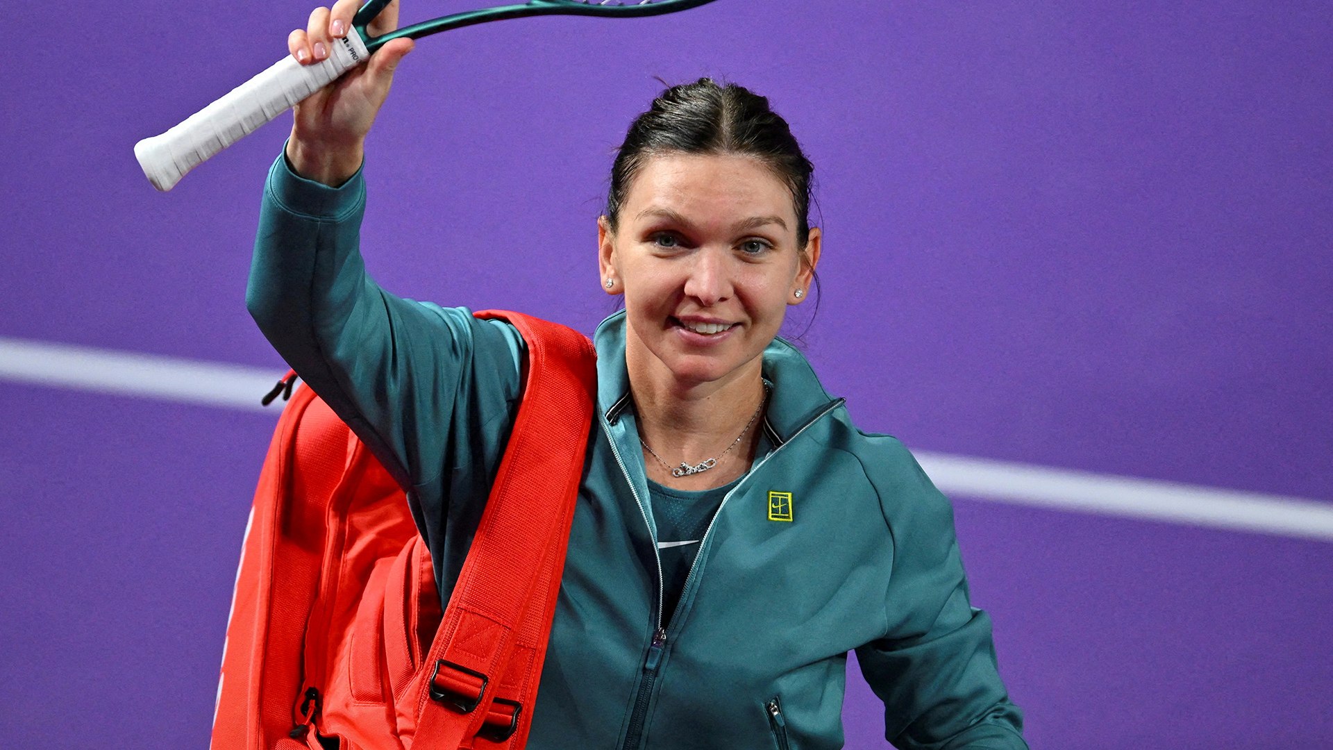 „Simona Halep se declară lesbiană, șocând fanii din întreaga lume.”