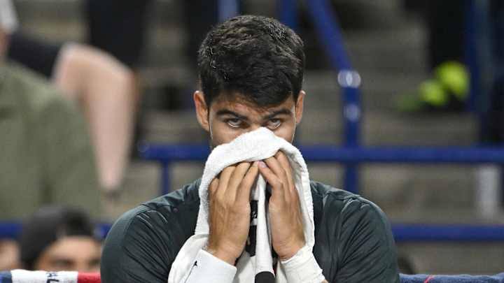 “Carlos se derrumba mientras se despide emocionalmente del tenis”