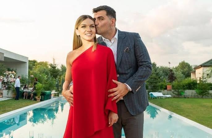 Veste Bucuroasă: Simona Halep Anunță că Este Însărcinată în Trei Săptămâni cu Soțul ei, Toni Iuruc