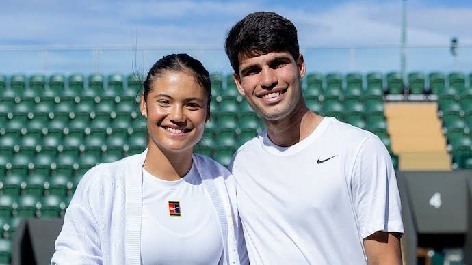 Carlos Alcaraz comprometido con la estrella del tenis Emma Raducanu