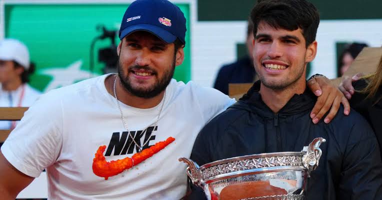 Álvaro Alcaraz Garfia, Querido Hermano del Campeón de Tenis Carlos Alcaraz, Muere en un Accidente de Tráfico