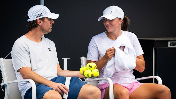 „Iga Świątek zaskakuje fanów: gwiazda tenisa ogłasza miłość swojego życia i nadchodzący ślub!”