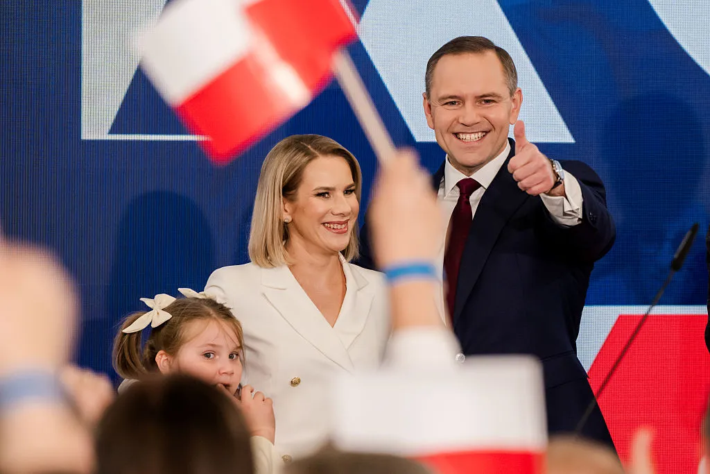 „Test DNA wywołuje skandal: Karol Nawrocki nie jest biologicznym ojcem, para się rozwodzi”