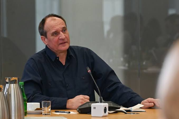 Polityczne trzęsienie ziemi: Paweł Kukiz szokuje naród niespodziewanym listem rezygnacyjnym z Sejmu – nagrania z monitoringu rzekomo pokazują, że był zaangażowany w sfałszowanie wyborów prezydenckich!