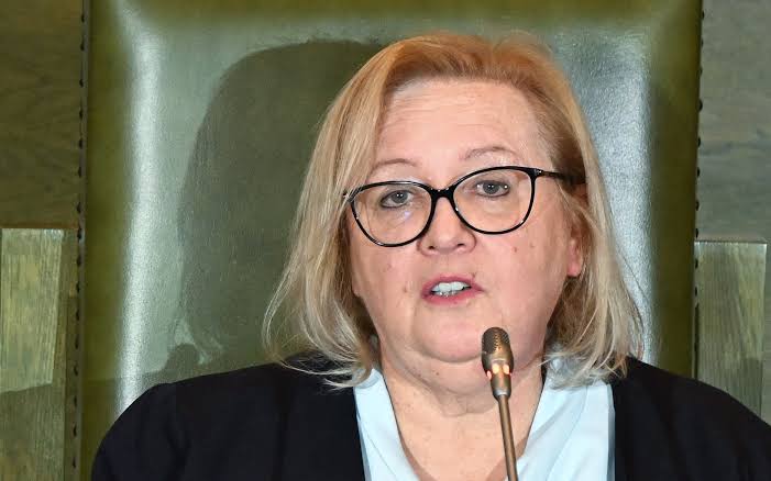 Małgorzata Manowska, Pierwsza Prezes Sądu Najwyższego, wraz z prokurator Ewą Wrzosek ogłosiła pełne, ogólnokrajowe ponowne przeliczenie głosów w związku z zgłaszanymi nieprawidłowościami przy urnach wyborczych – a oficjalna data rozpoczęcia przygotowań została już wyznaczona.